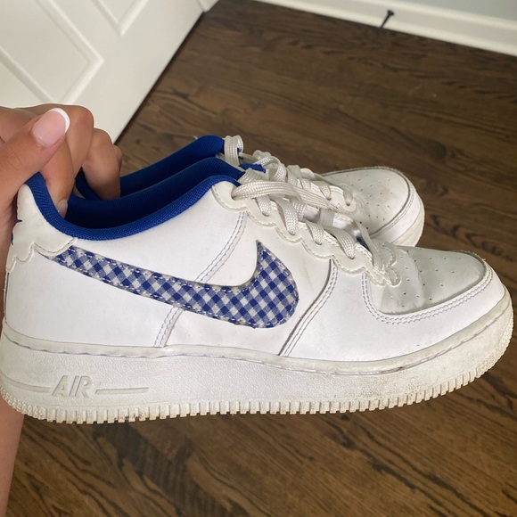 Customized blue  and white checkered Air Force 1 - Picture 4 of 4